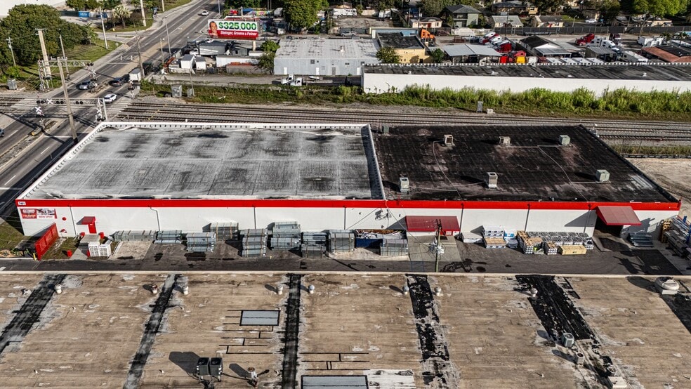 More Photos Of 7401 NW 32nd Ave, Miami Warehouse For Sale