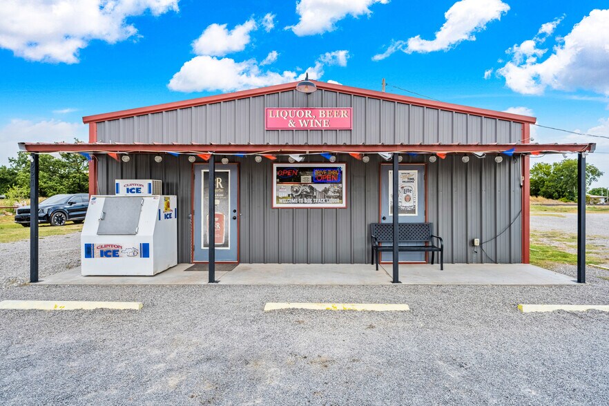 Primary Photo Of 227 N Main St, Waurika Freestanding For Sale