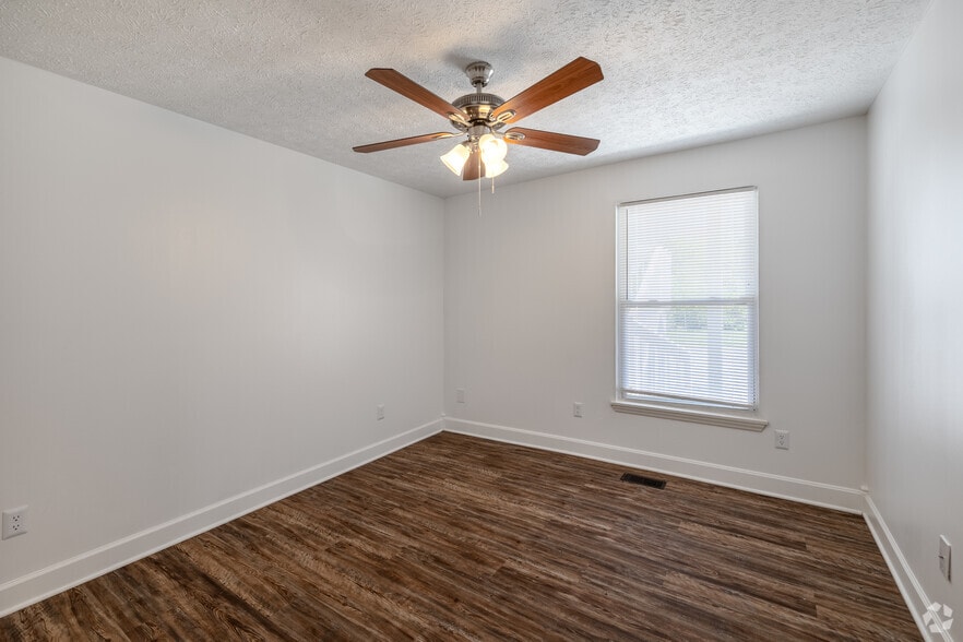 More Photos Of 145 Lois Ln, Morehead Apartments For Sale