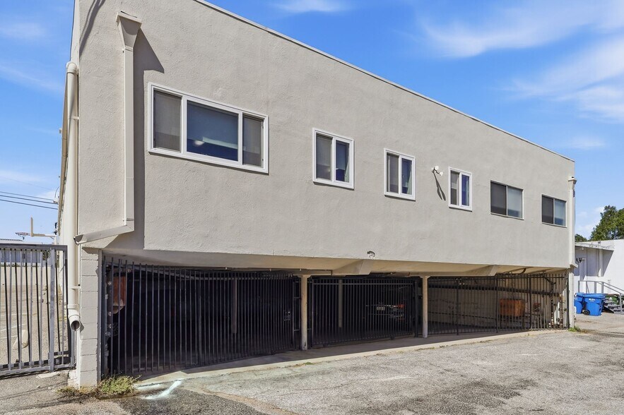 More Photos Of 1411 W 7th St, San Pedro Medical For Sale
