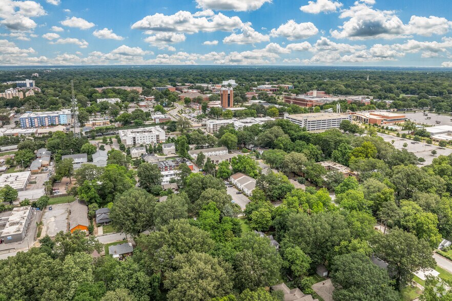 More Photos Of 3610 Spottswood, Memphis Apartments For Sale