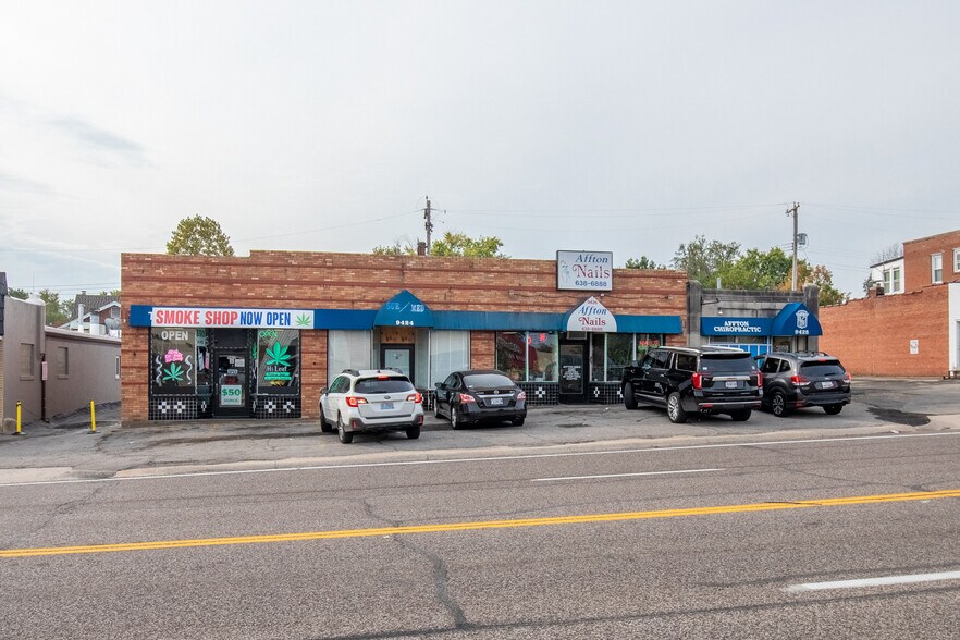 Primary Photo Of 9422-9428 Gravois Rd, Saint Louis Storefront For Sale