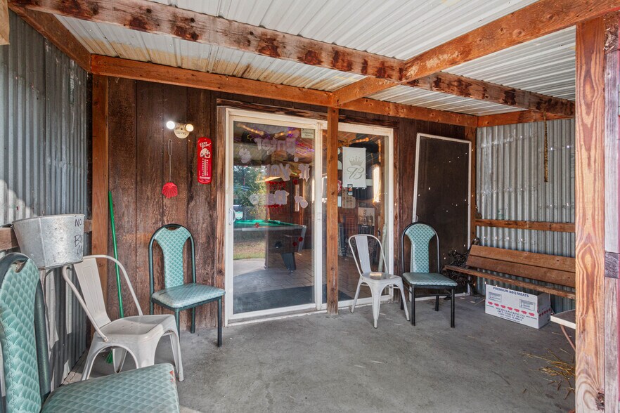 More Photos Of N4183 4th Ave, Hancock Bar For Sale