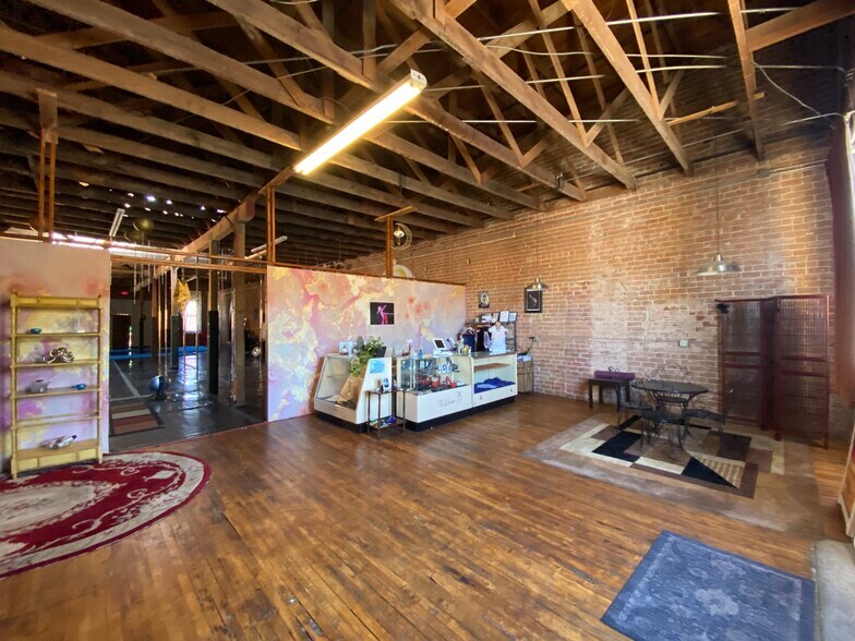 Primary Photo Of 15-19 E Toole Ave, Tucson Storefront For Lease