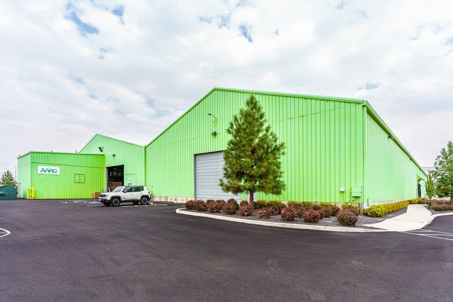 Primary Photo Of 5575 W Riverbend Ave, Post Falls Warehouse For Lease
