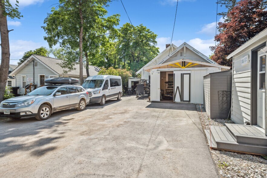 More Photos Of 541 Spokane Ave, Whitefish Office For Sale