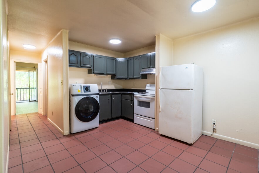 More Photos Of 1630 S 2nd St, Louisville Apartments For Sale