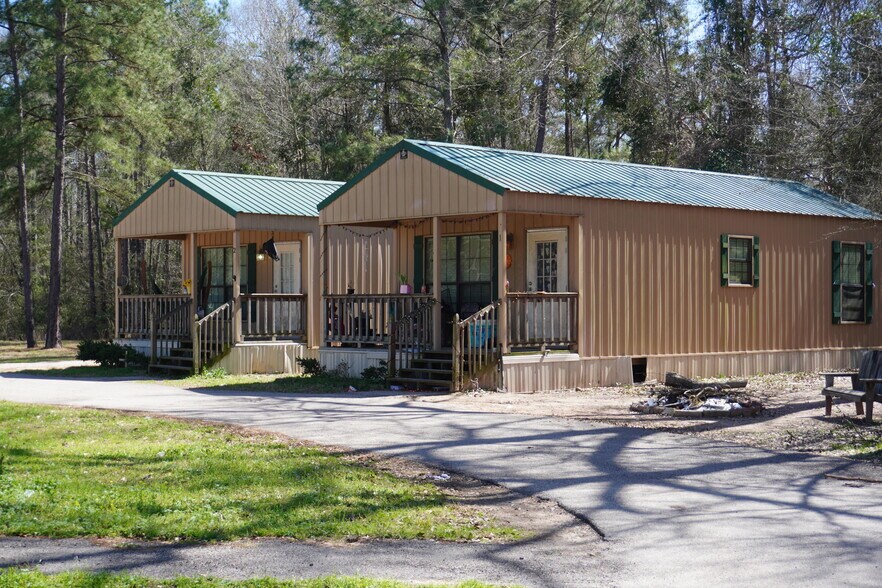 More Photos Of 000 Coon Hollow RD, Conroe Trailer Camper Park For Sale