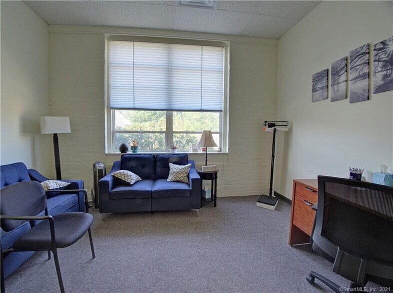 More Photos Of 90 S Park St, Willimantic Warehouse For Lease