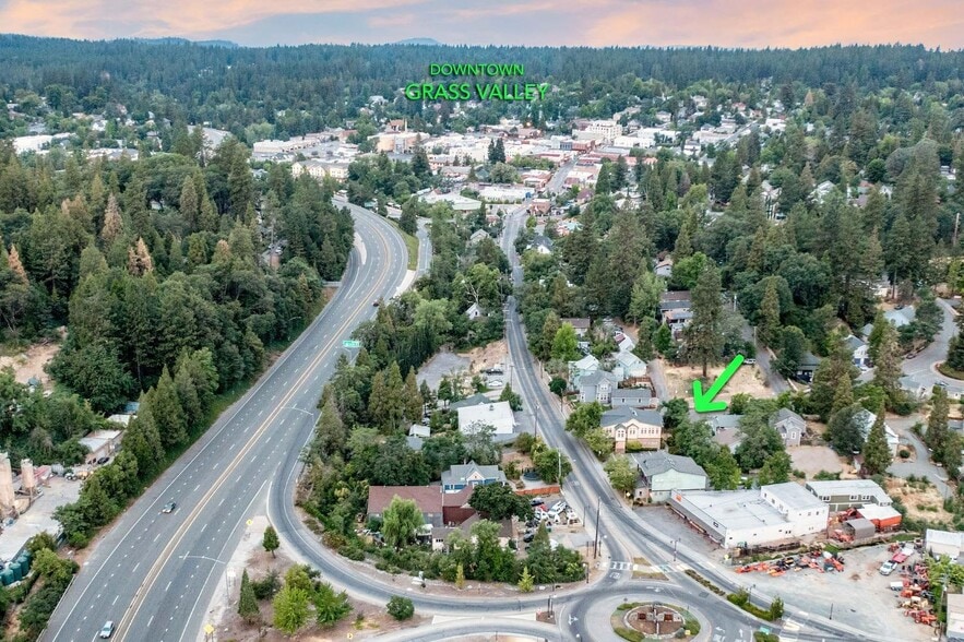 More Photos Of 406-412 E Main St, Grass Valley Office For Lease