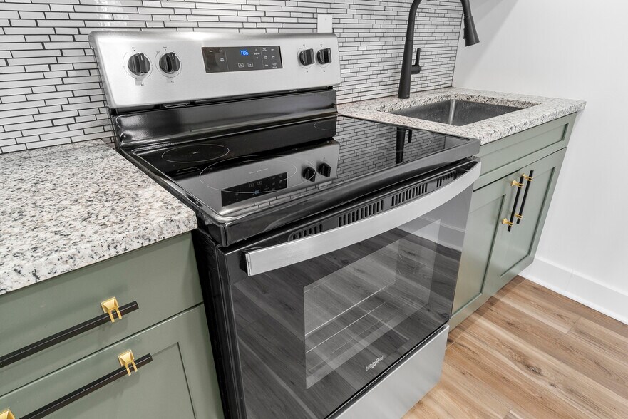 More Photos Of 530 E Burnett Ave, Louisville Multifamily For Sale