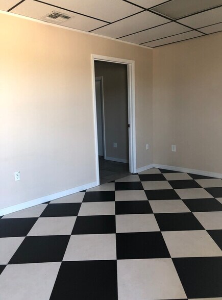 More Photos Of 102 Columbia Dr, Cape Canaveral Office Residential For Sale