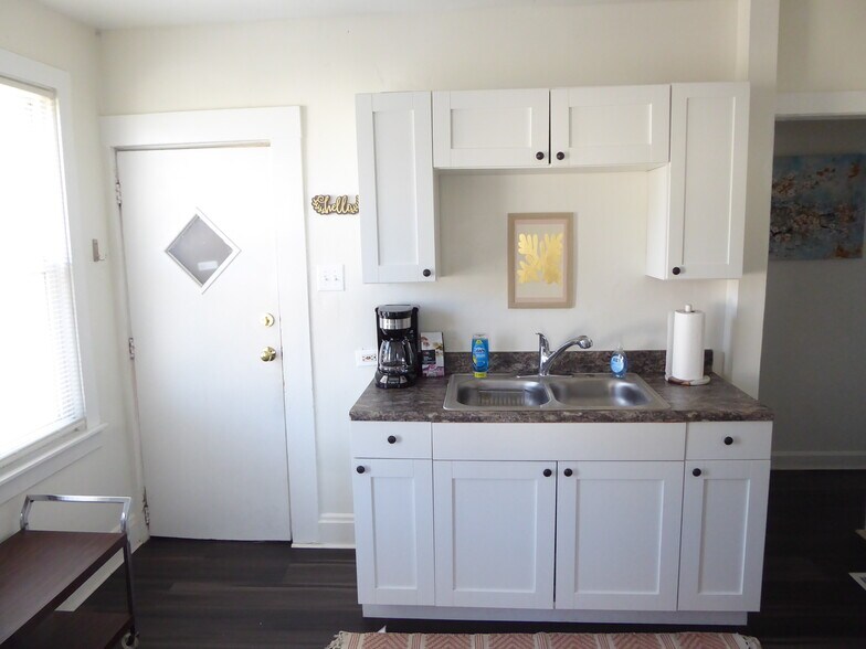 More Photos Of 1327 W 67th St, Cleveland Apartments For Sale