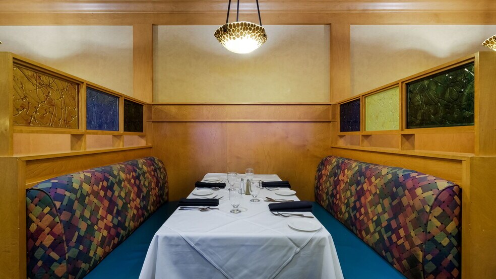 More Photos Of 1373 Easton Rd, Warrington Restaurant For Sale