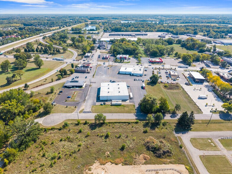 More Photos Of 539-577 E Chicago St, Coldwater Unknown For Lease