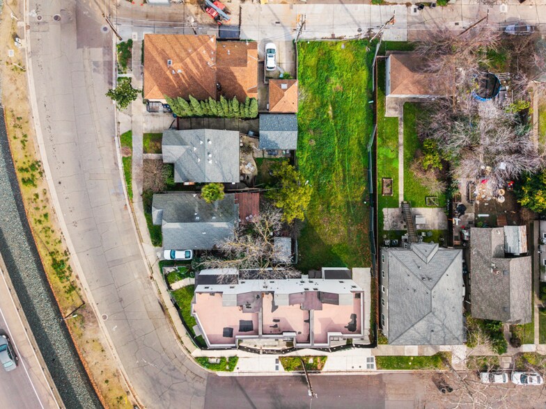 More Photos Of 2031 30th St, Sacramento Apartments For Sale