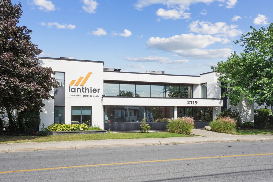 Primary Photo Of 2119 Rue Sainte-Hélène, Longueuil Office For Lease