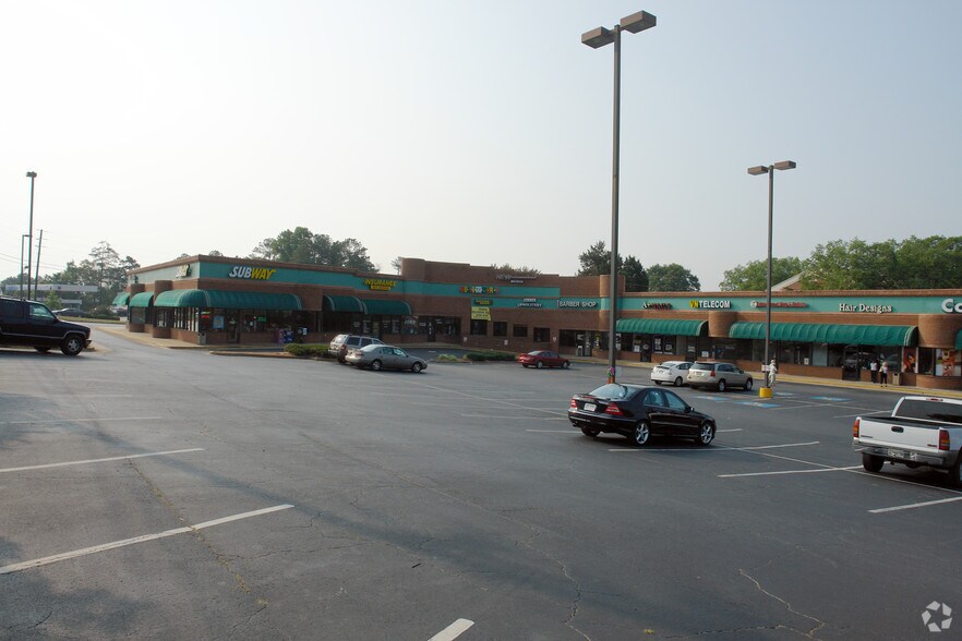 More Photos Of 6330 Lawrenceville Hwy, Tucker General Retail For Lease