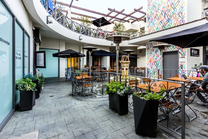 More Photos Of 13050 San Vicente Blvd, Los Angeles Storefront For Lease