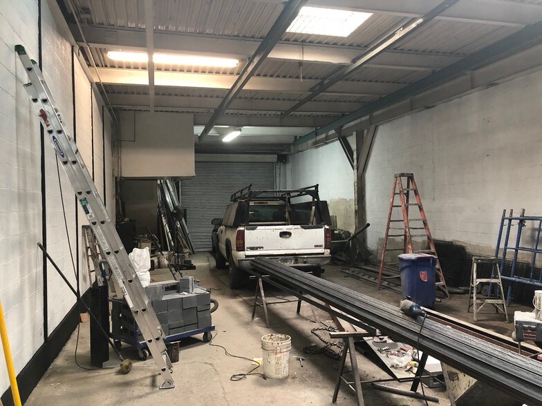 More Photos Of 117 14th St, Brooklyn Manufacturing For Sale