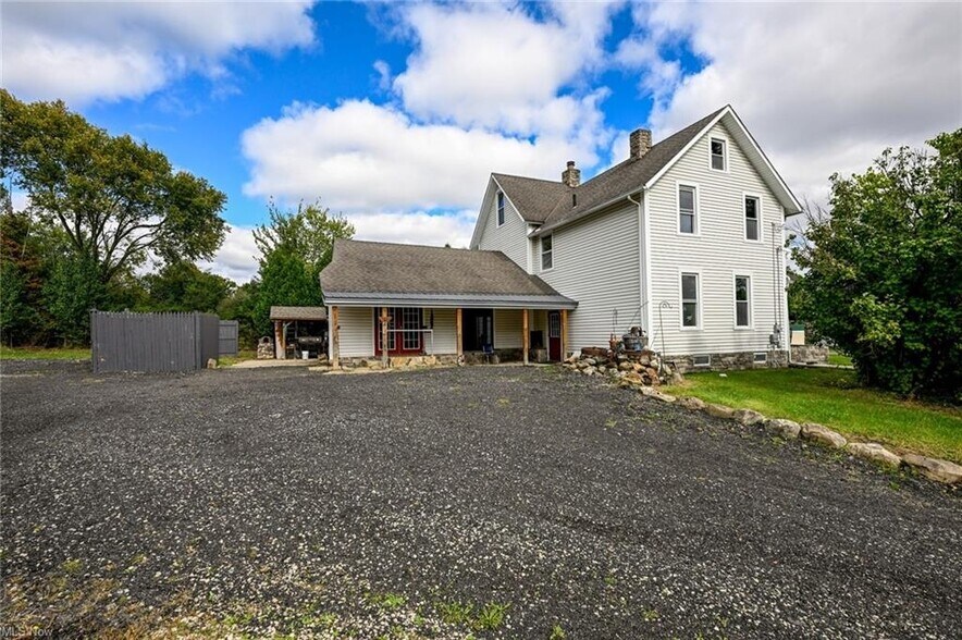 More Photos Of 10858 Ravenna Rd, Twinsburg Storefront Retail Office For Lease