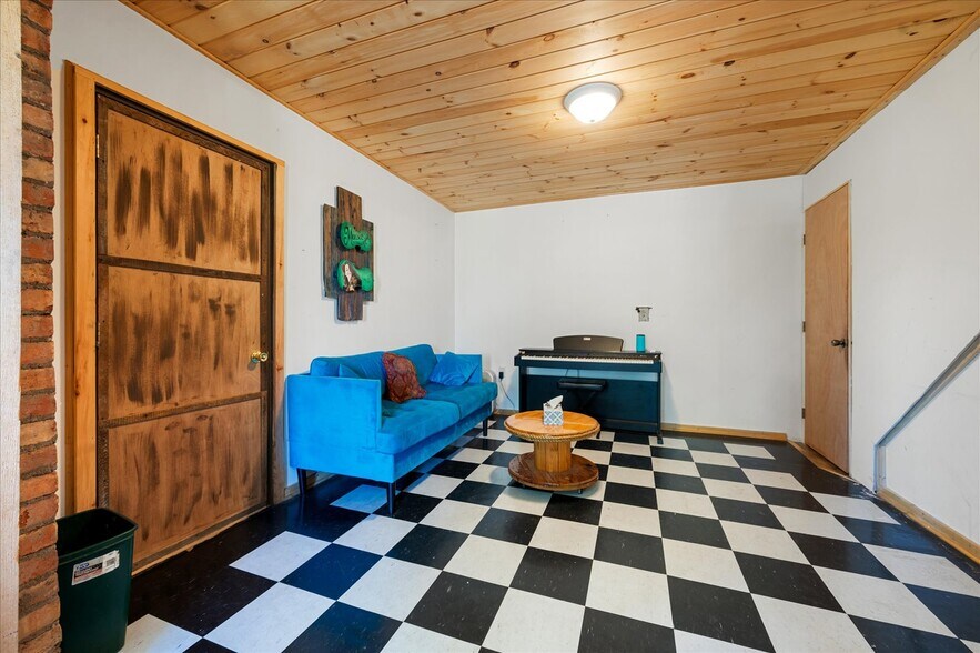 More Photos Of 5927 NY-46, Durhamville Lodge Meeting Hall For Sale