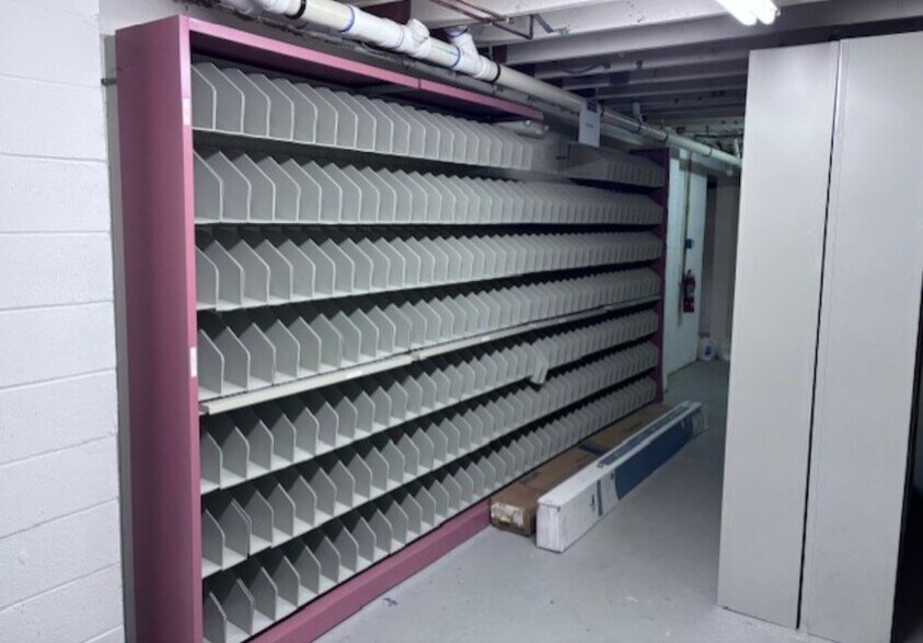 More Photos Of 2601 Annand Dr, Wilmington Medical For Sale