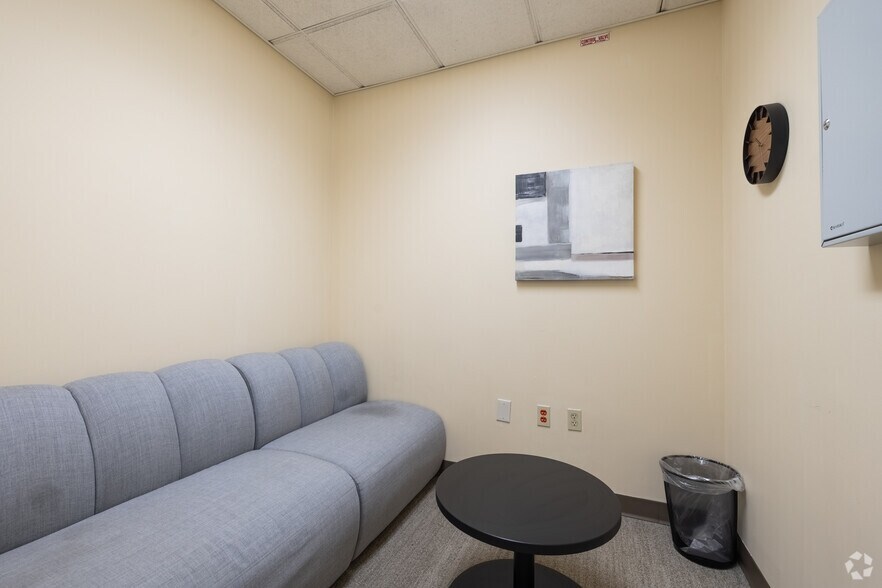 More Photos Of 22 Bull St, Savannah Coworking Space