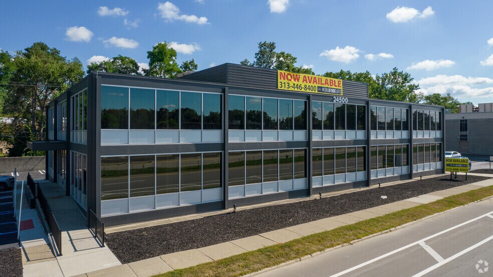 More Photos Of 24500 Northwestern Hwy, Southfield Office For Lease