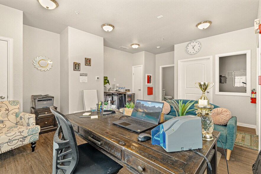 More Photos Of 1407 Sidney Baker St, Kerrville Apartments For Sale
