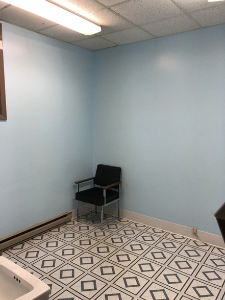 More Photos Of 2949 Elmwood Ave, Buffalo Medical For Lease