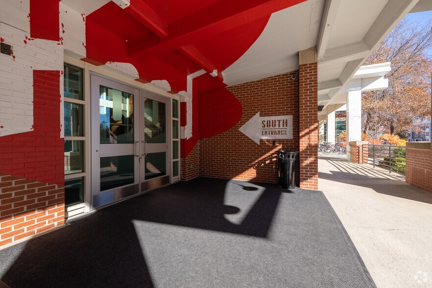 More Photos Of 500 Rutherford Ave, Charlestown Office For Lease