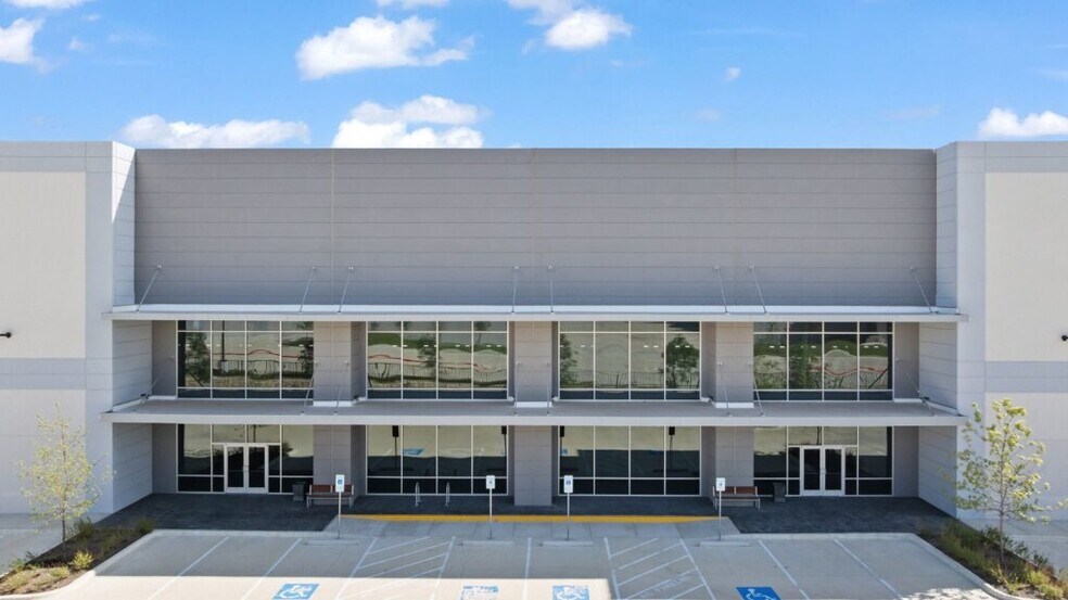 More Photos Of 3212 E Pecan St, Pflugerville Unknown For Lease