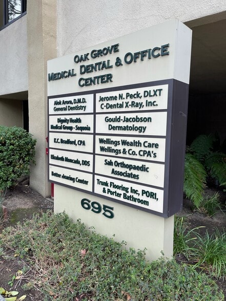 More Photos Of 695 Oak Grove Ave, Menlo Park Medical For Lease