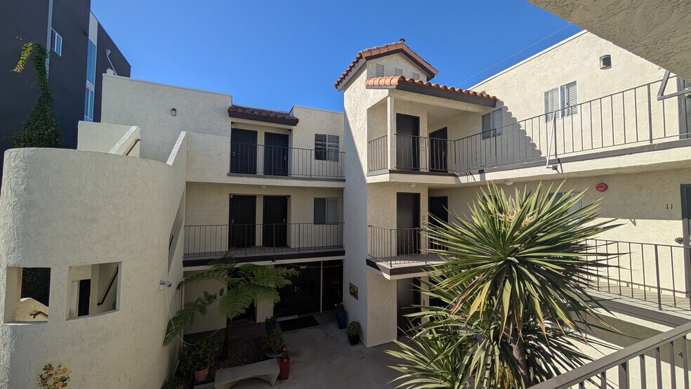 More Photos Of 4226 Utah St, San Diego Apartments For Sale