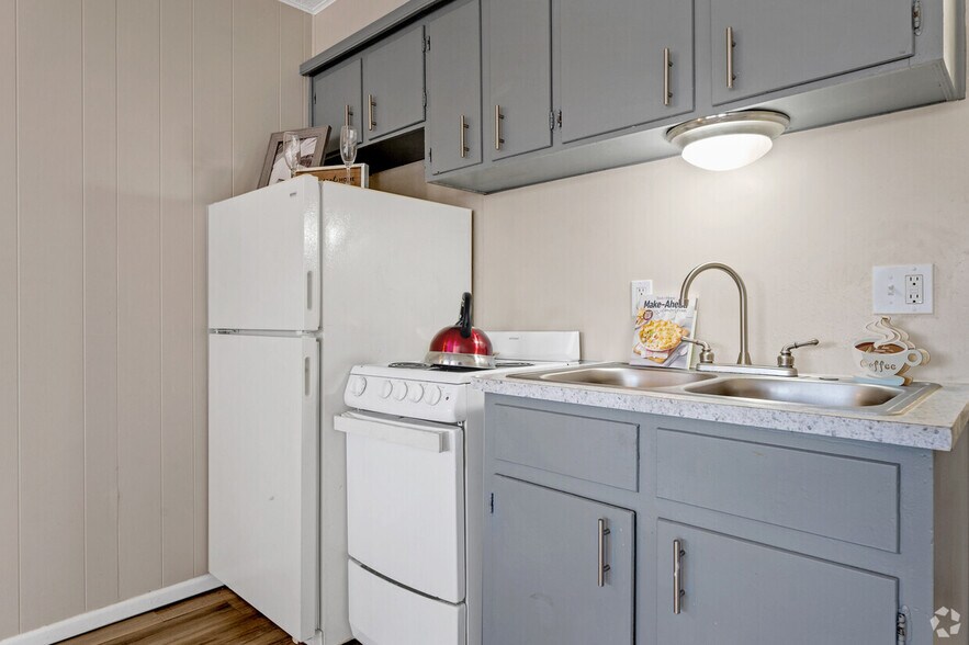 More Photos Of 4501 Brownfield Dr, Lubbock Apartments For Sale