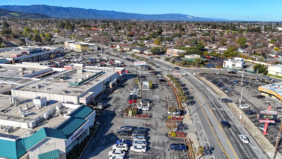 More Photos Of 1395 Stanwood Dr, San Jose Fast Food For Sale