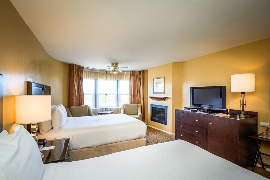 More Photos Of 9135 Hearst Dr, San Simeon Hotel For Sale