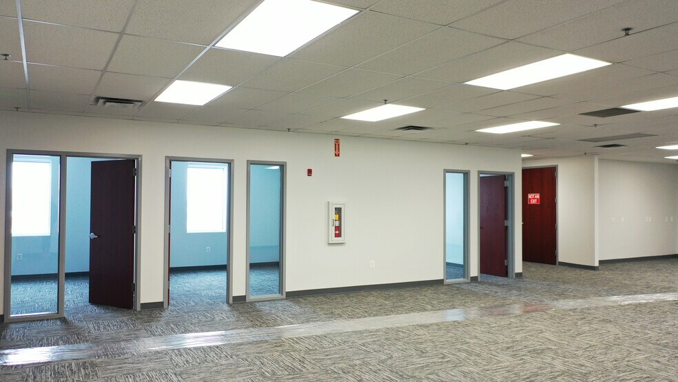 More Photos Of 3737 N Broadway, Saint Louis Refrigeration Cold Storage For Lease