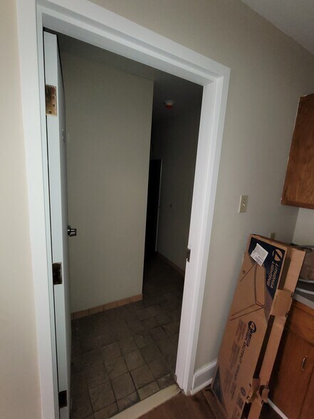 More Photos Of 501 Penn St, Reading Office For Sale