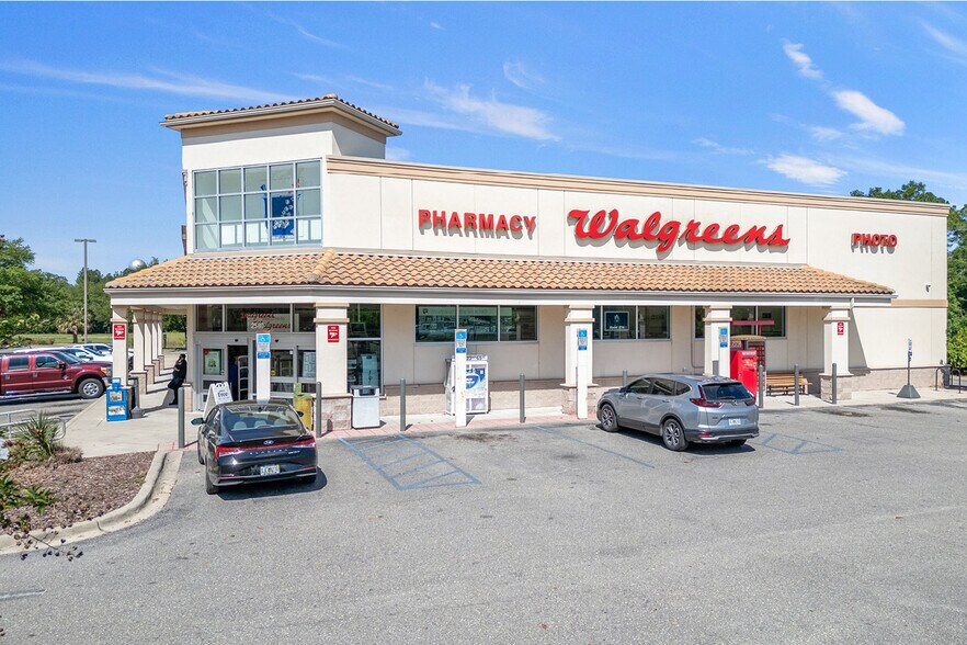 More Photos Of 2580 Crawfordville Hwy, Crawfordville Drugstore For Sale