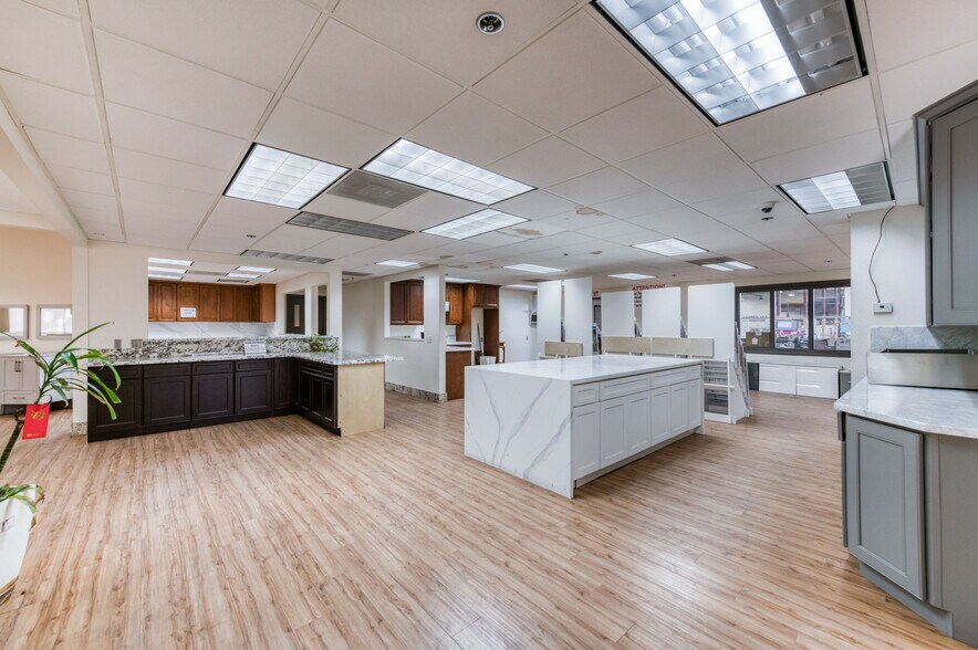 More Photos Of 5333 N Cornelia Ave, Fresno Warehouse For Sale