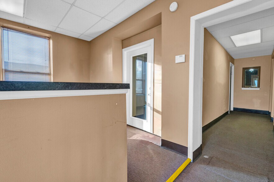 More Photos Of 57 Schuylkill Ave, Pottstown Warehouse For Sale