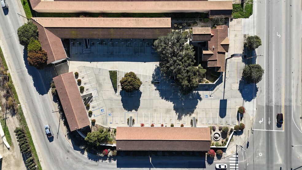 More Photos Of 1013 Front St, Soledad Hotel For Sale