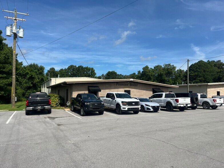 More Photos Of 808 Old Mill Rd, Ringgold Warehouse For Sale