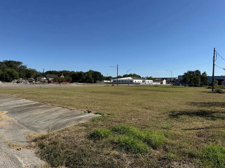 Primary Photo Of 1119 6th St N, Texas City Land For Sale