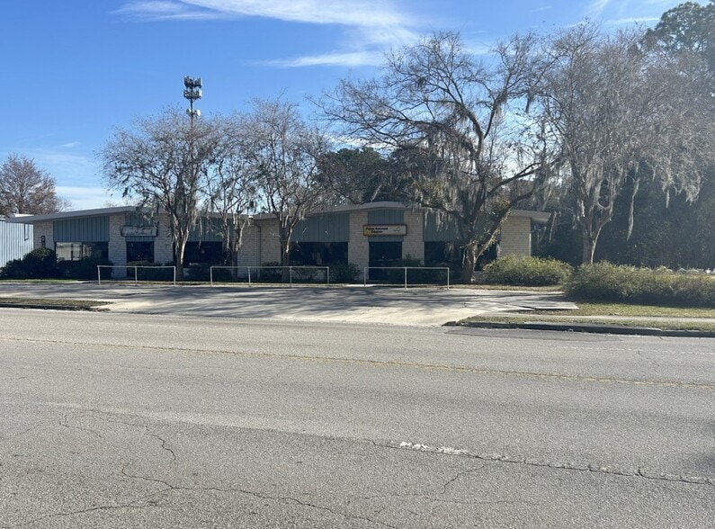 More Photos Of 607 Palm Ave, Palatka Rehabilitation Center For Sale