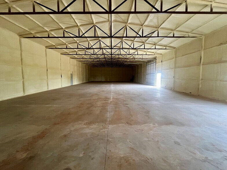 More Photos Of 8701 Summit View Ln, Edmond Warehouse For Sale