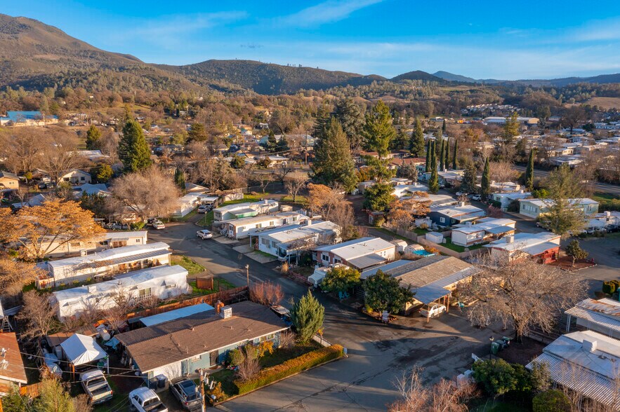 More Photos Of 5495 5th St, Kelseyville Manufactured Housing Mobile Home Park For Sale