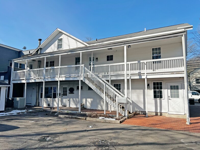 More Photos Of 868-870 Boston Post Rd, Darien Office For Lease